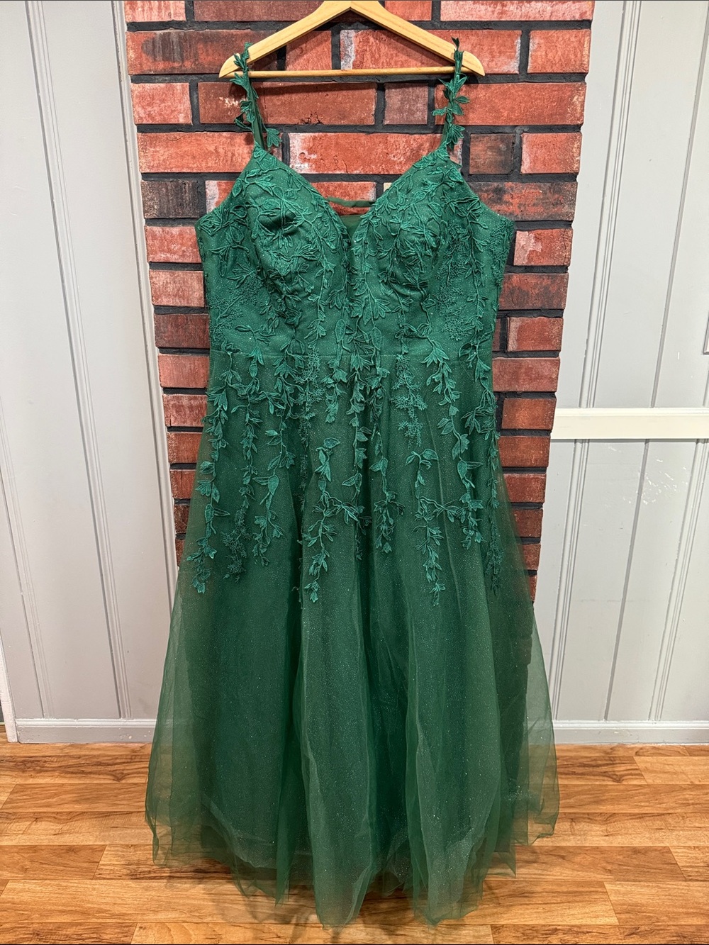 Emerald Green  Appliqué Tulle Evening Dress